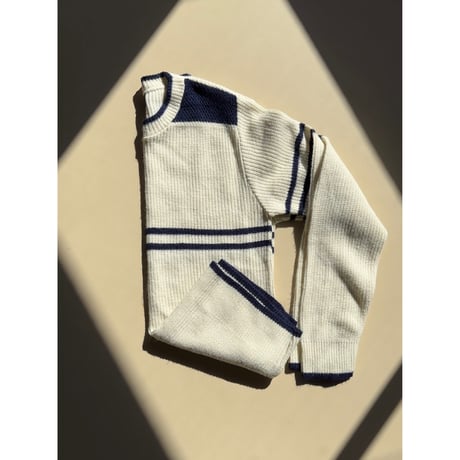 US VIRGIN ACRYLIC KNIT PULLOVER