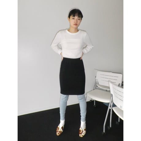 WOOL KNIT SKIRT