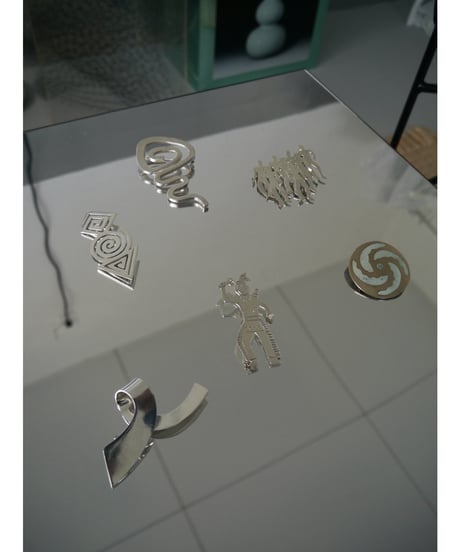 SV925 BROOCH / MAN