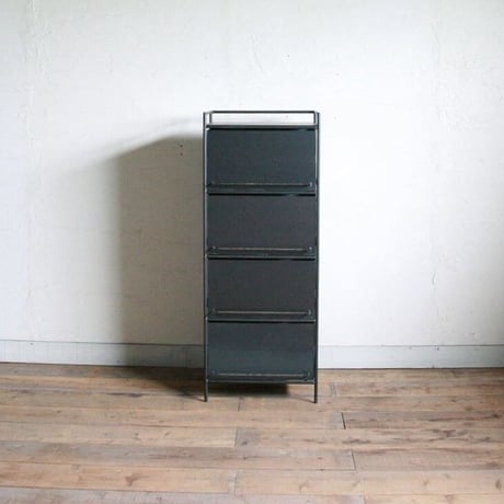 オーダー専用　黒皮鉄の縦長チェスト  20240219