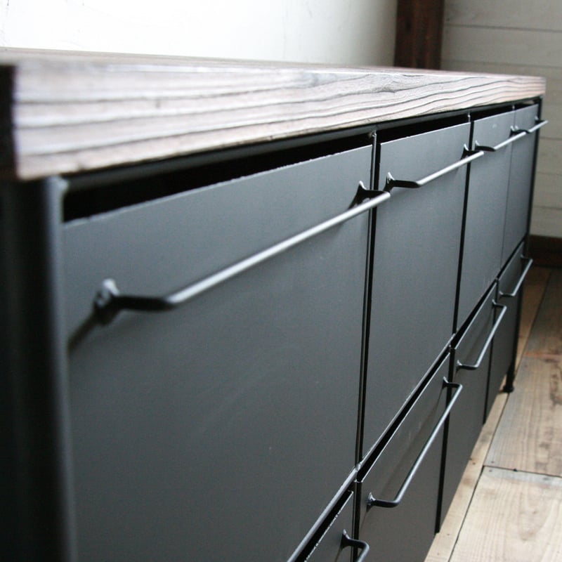 アイアンのローチェスト（2段タイプ） 天板ブラウン | EARL