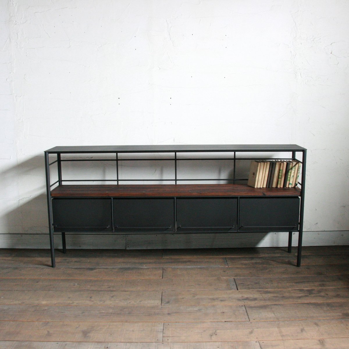 アイアンのドロワーシェルフ 4列1段 #2 | EARL