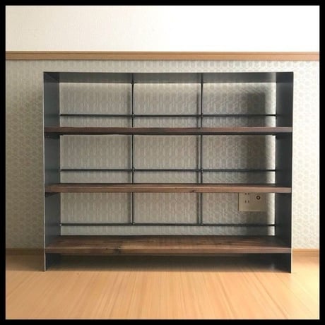 オーダー専用　アイアンのブックシェルフ 黒皮仕上げ W80