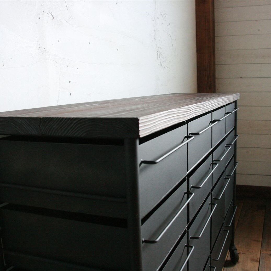 アイアンチェスト アイアンチェスト（4列4段） | EARL