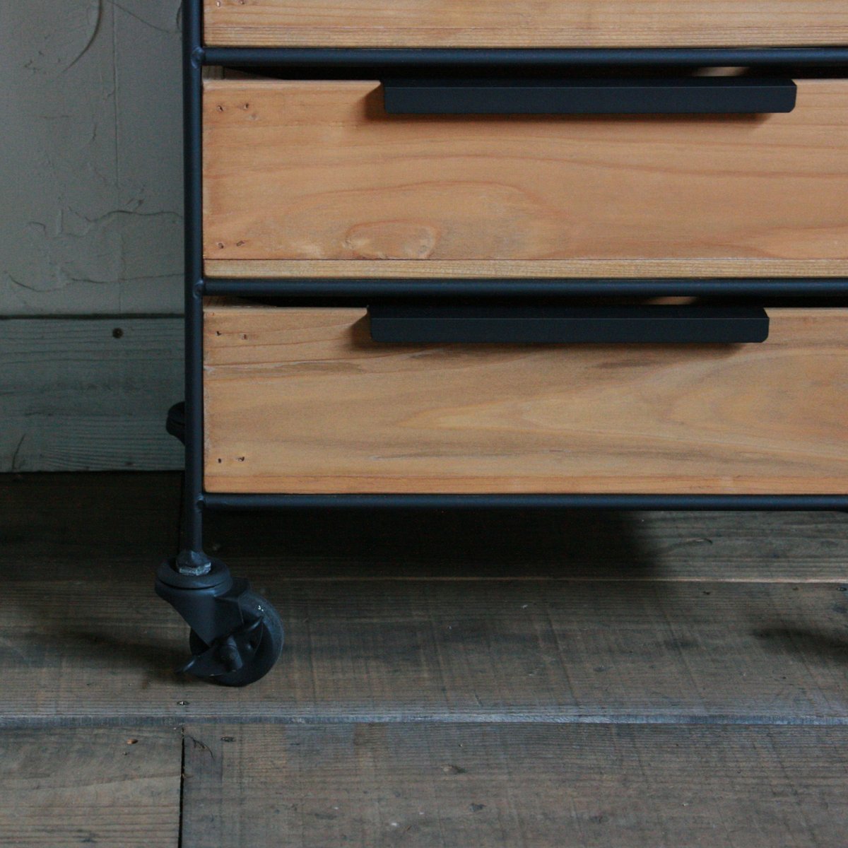 木箱のドロワー キャスター付き 6段タイプ | EARL