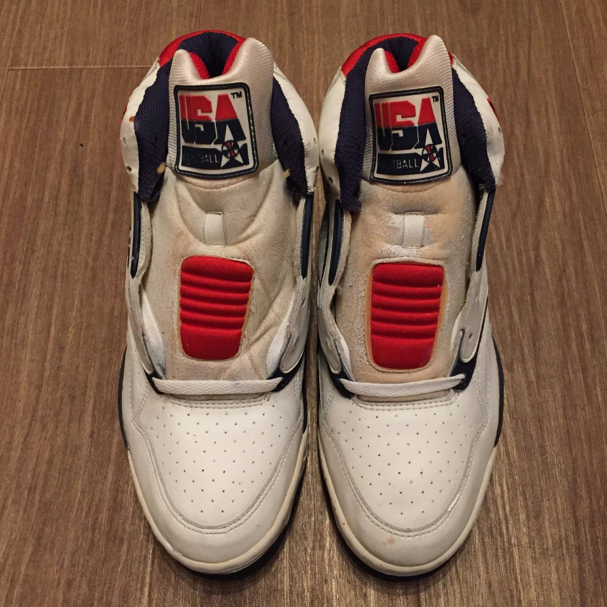 ☆1990's EARLY -【VINTAGE】CONVERSE MAGIC OLYMPIC