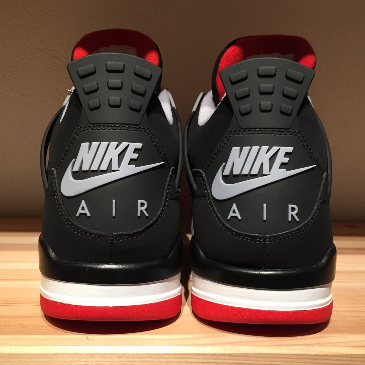 ☆BRED - NIKE AIR JORDAN 4 RETRO | 9H9H NAHANAHA