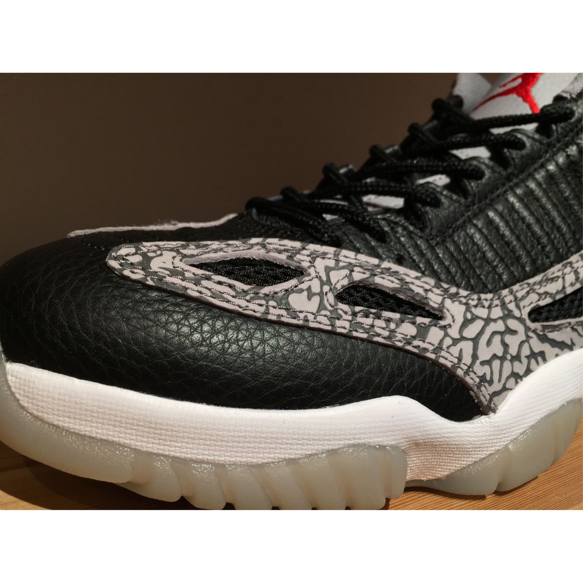 ☆日本未発売 - NIKE AIR JORDAN 11 RETRO LOW IE | 9H9H