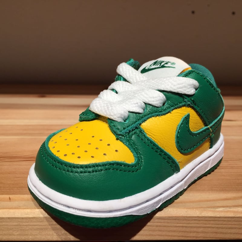 UNDEFEATED × NIKE TD DUNK LOW SP