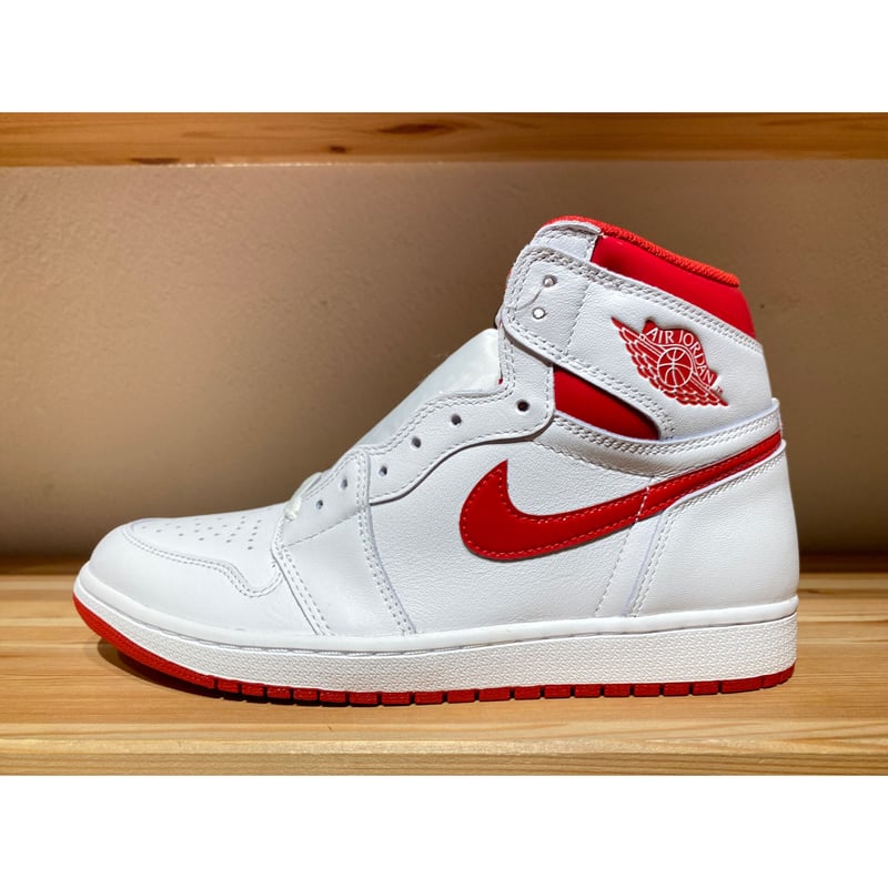 ☆METALLIC RED - NIKE AIR JORDAN 1 RETRO HIGH OG...