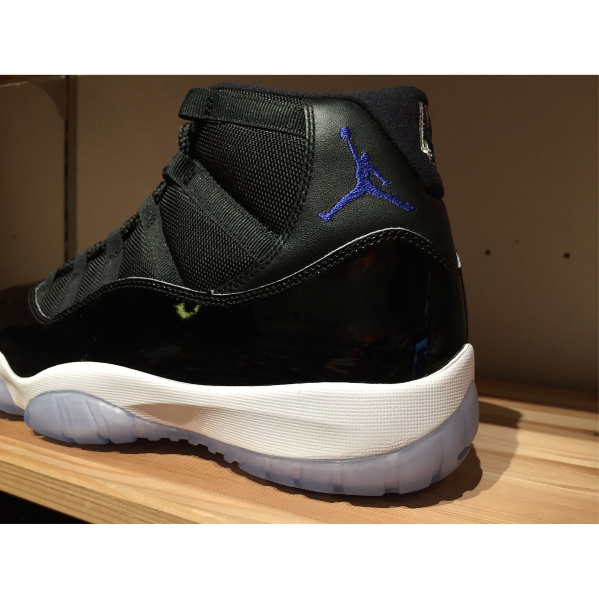 新品未使用☆】NIKE AIR JORDAN 11 SPACE JAM - スニーカー