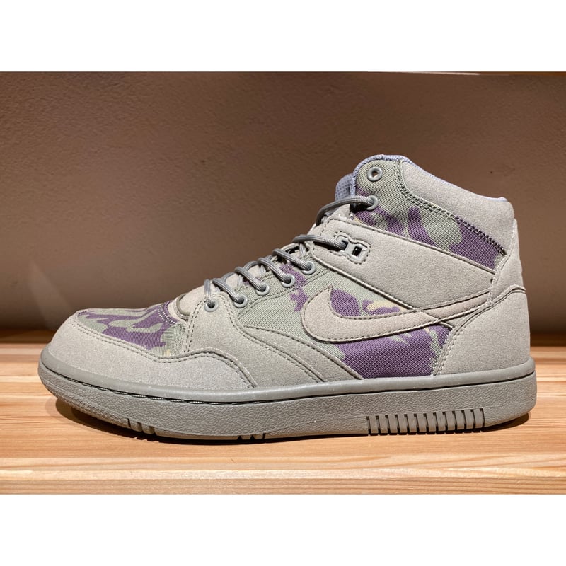 NIKE STUSSY コラボ シューズ 未使用 ☆STUSSYコラボ - NIKE SKY FORCE 88 MID | 9H9H NAHANAHA