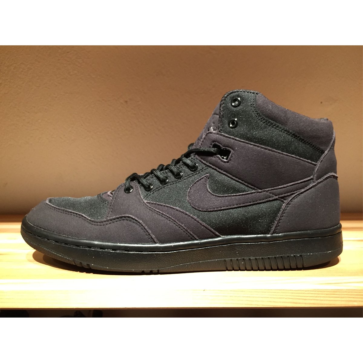 ☆STUSSYコラボ -【USED】NIKE SKY FORCE 88 MID | 9H9H ...