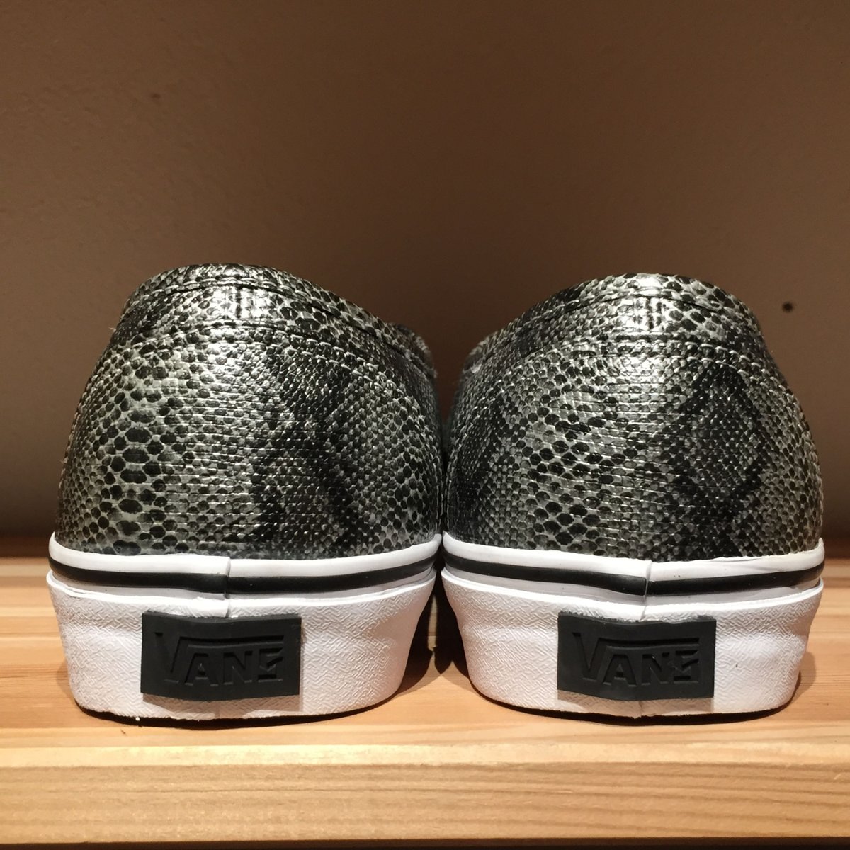 ☆JASON DILLコラボ - VANS AUTHENTIC PRO 