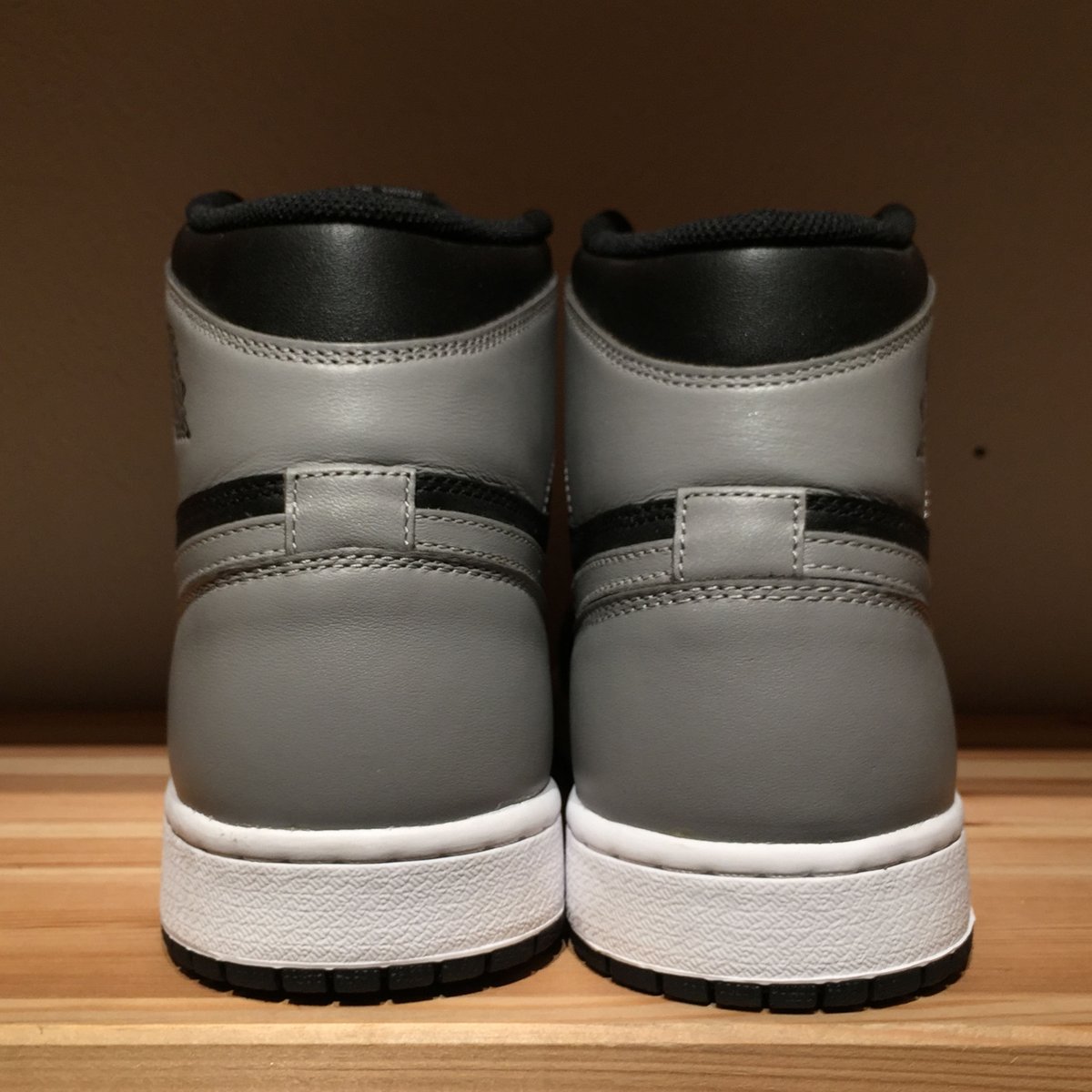 Air jordan 1 shadow sales