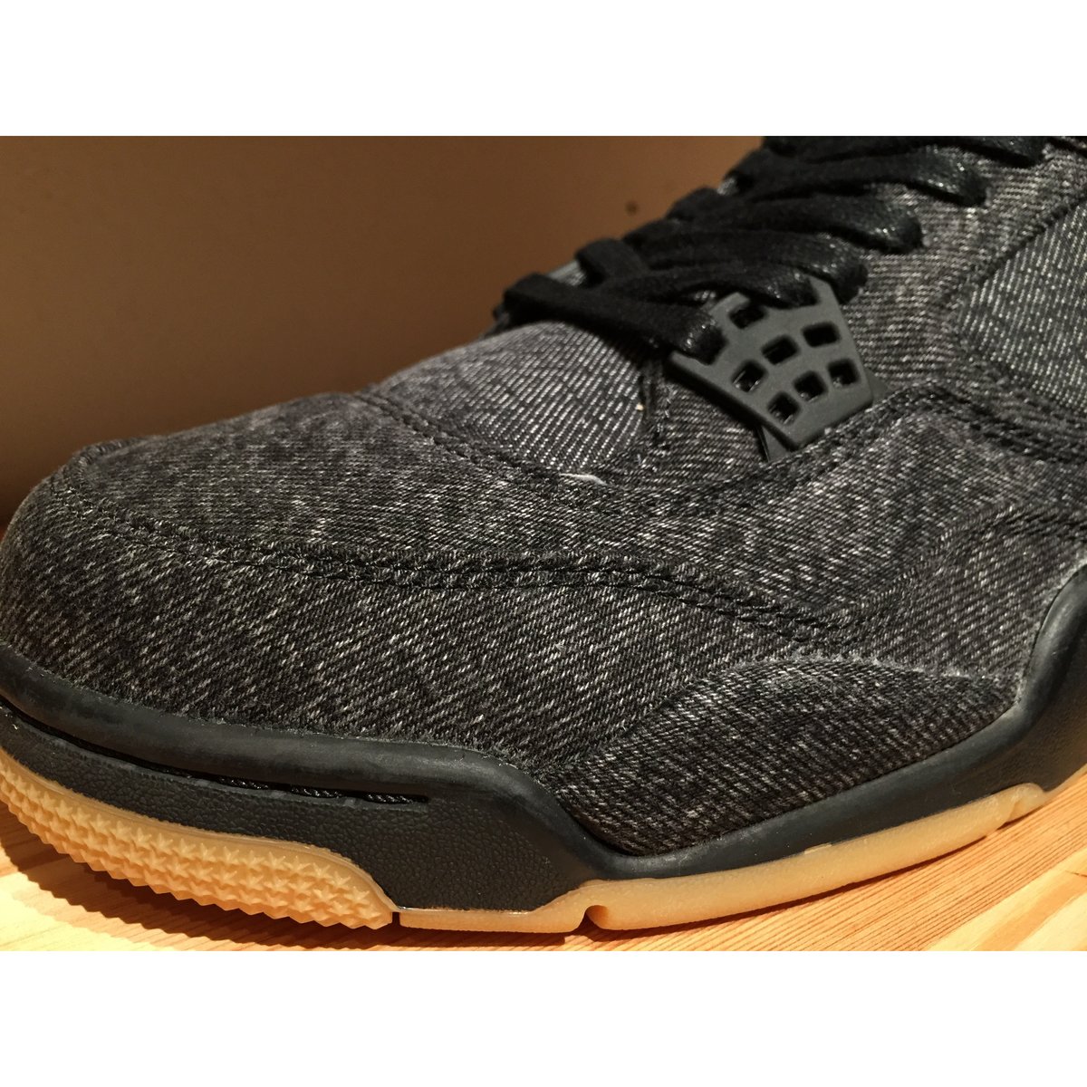 ☆LEVI'Sコラボ - NIKE AIR JORDAN 4 RETRO LEVIS NRG