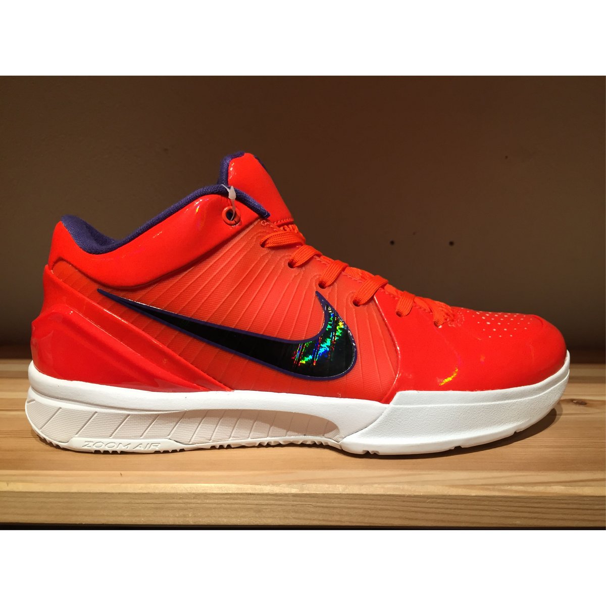 シューズ(男性用) NIKE KOBE4 PROTRO UNDEFEATED NIKE公式】Undefeated x コービー 4 プロトロ 'Black Mamba