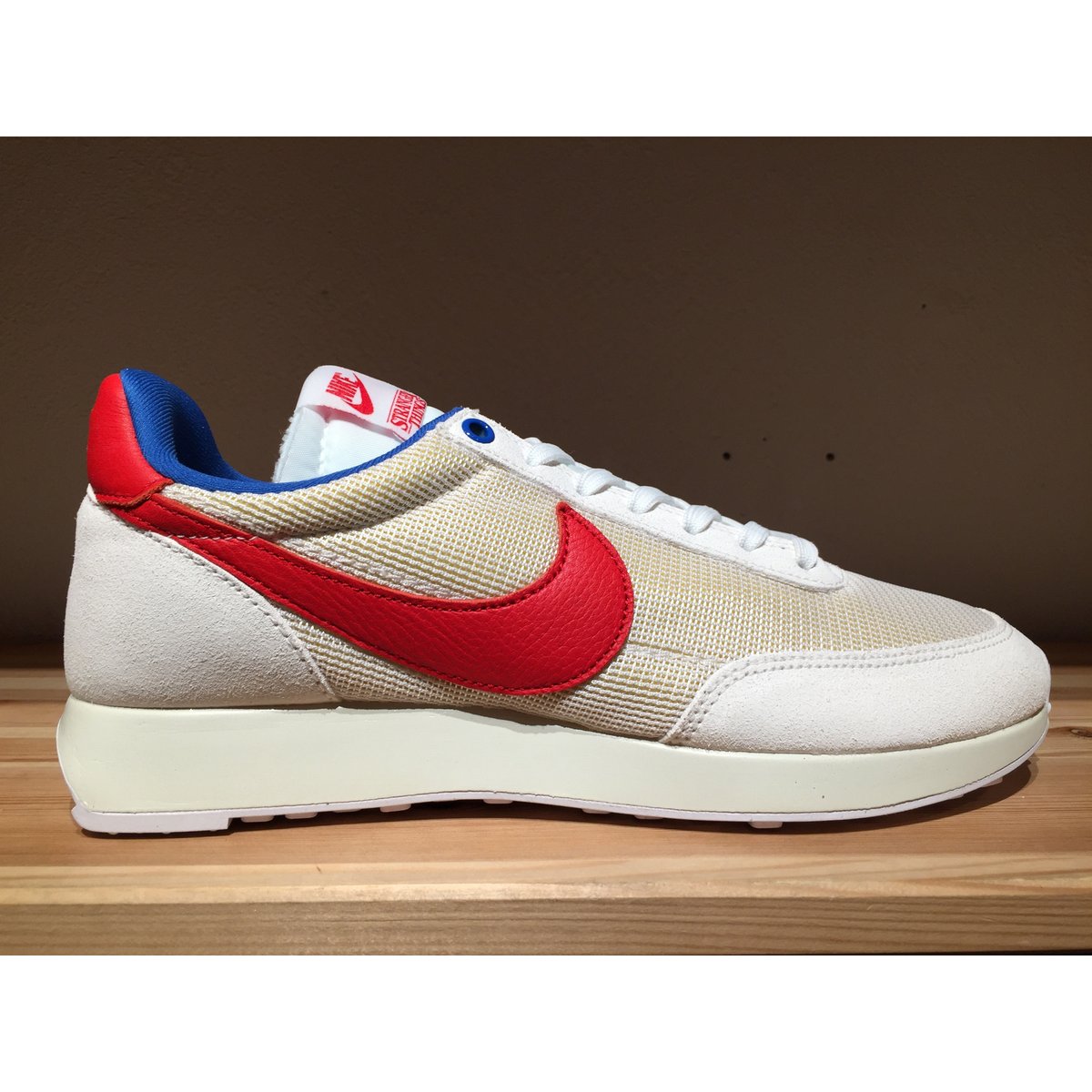 NIKE Tailwind QS Stranger Thing 27.5