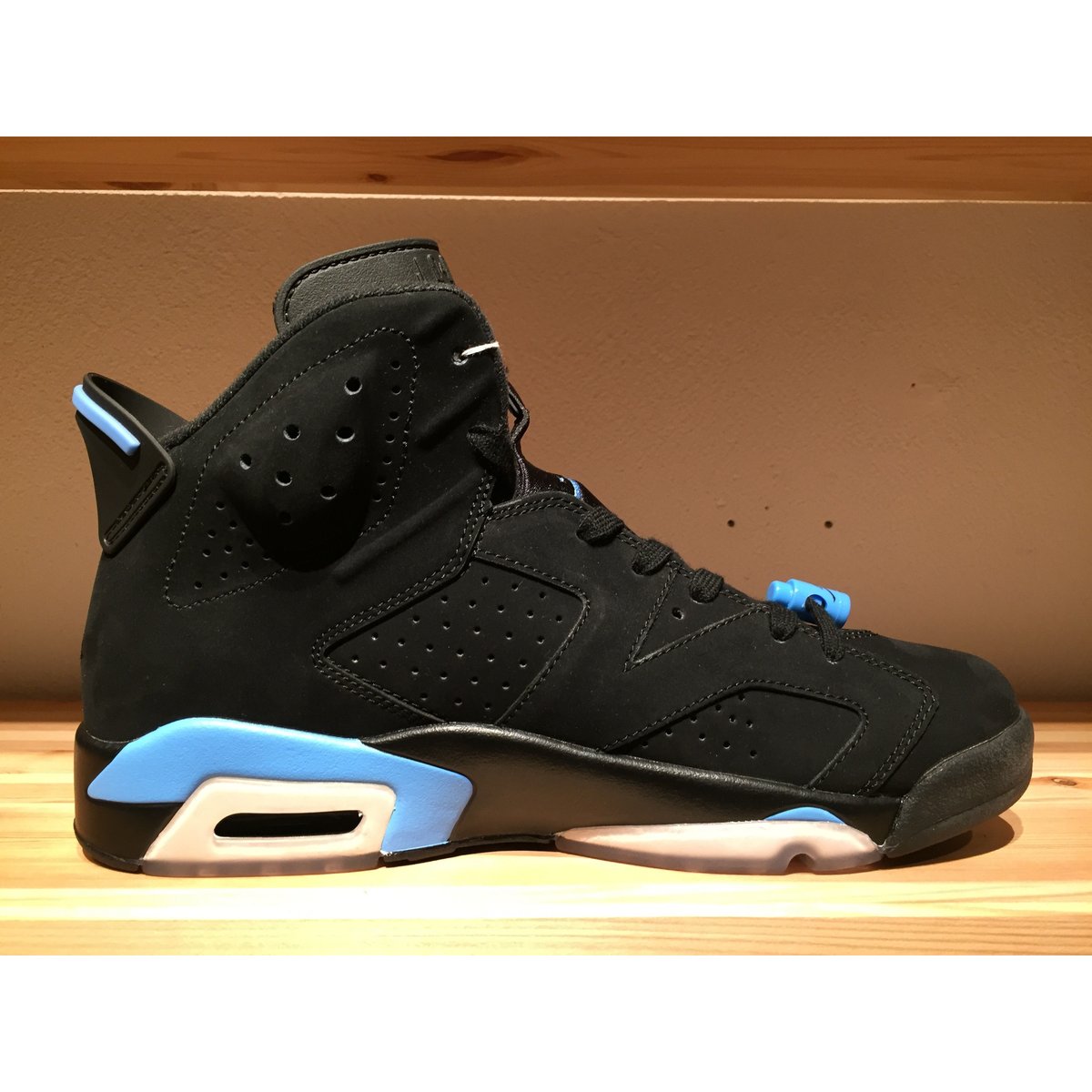 NIKE AIR JORDAN 6 RETRO | 9H9H NAHANAHA