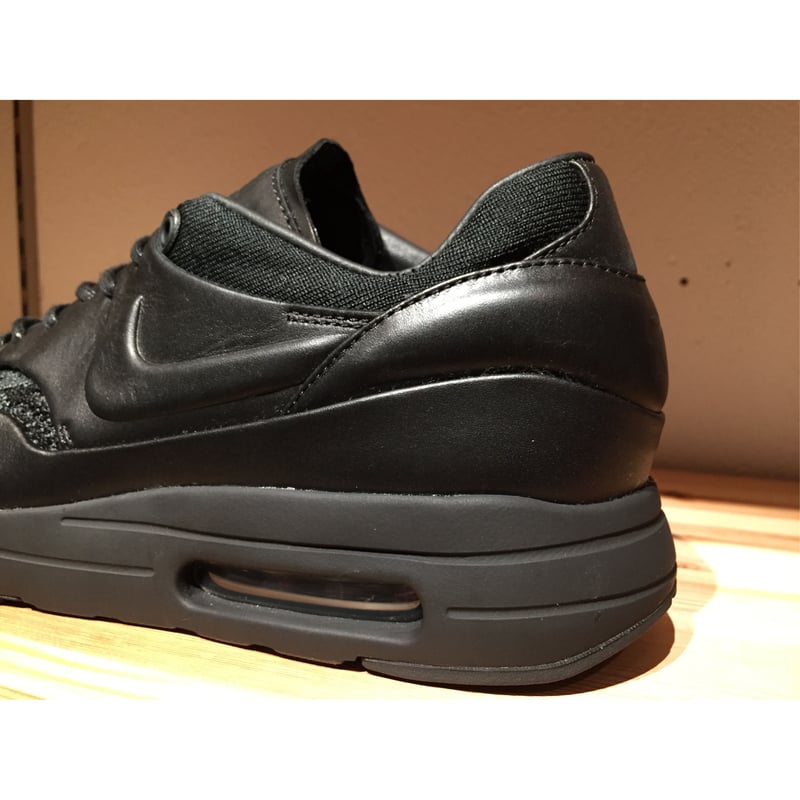 ARTHUR HUANG NIKE AIR MAX 1 FLYKNIT ROYAL