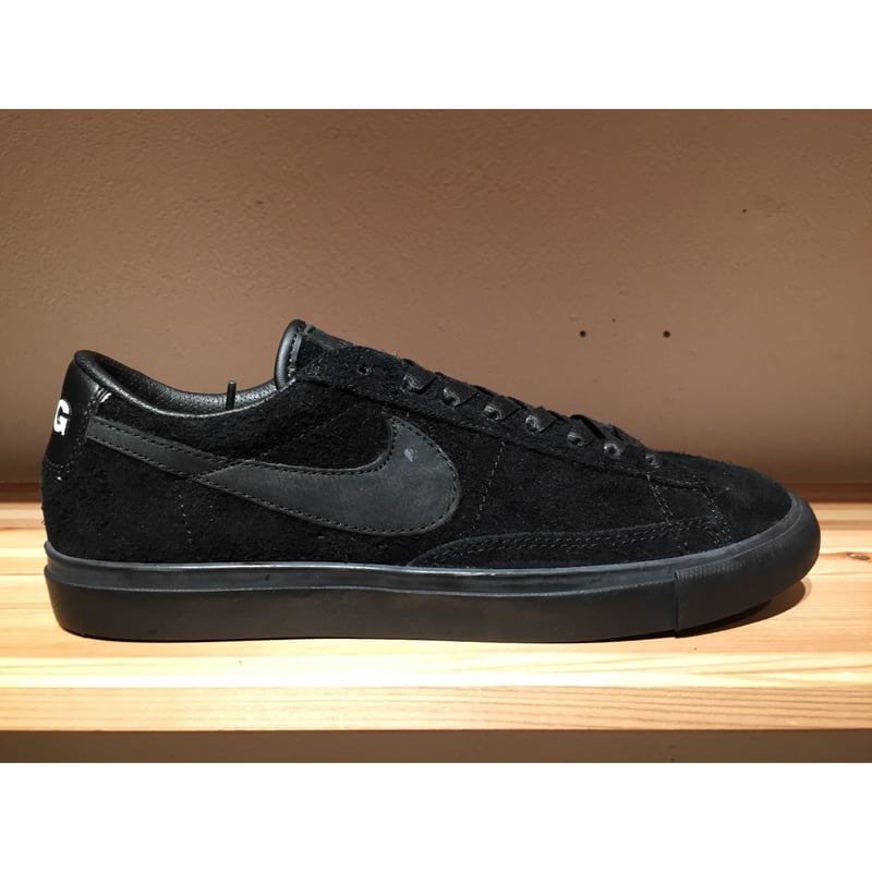 ☆COMME des GARCONSコラボ - NIKE BLAZER LOW PREM CD