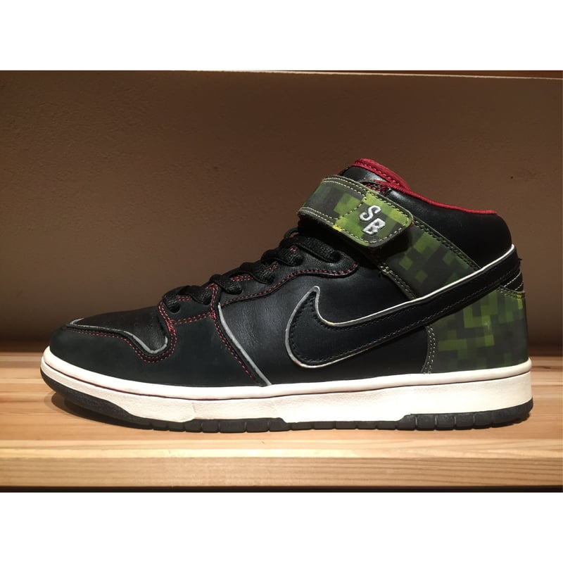 ナイキコラボ 真紅眼の黒竜＆毒サソリの罠セット ナイキコラボ 真紅眼の黒竜＆毒サソリの罠セット NIKE 遊戯王 AIR