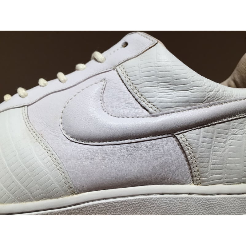 ☆イタリア製 -【USED】NIKE AIR FORCE 1 LUX | 9H9H NAHANAHA