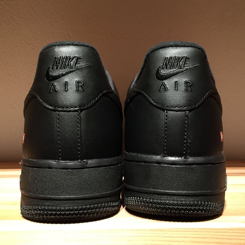 ☆SUPREMEコラボ - NIKE AIR FORCE 1 LOW / SUPREME |