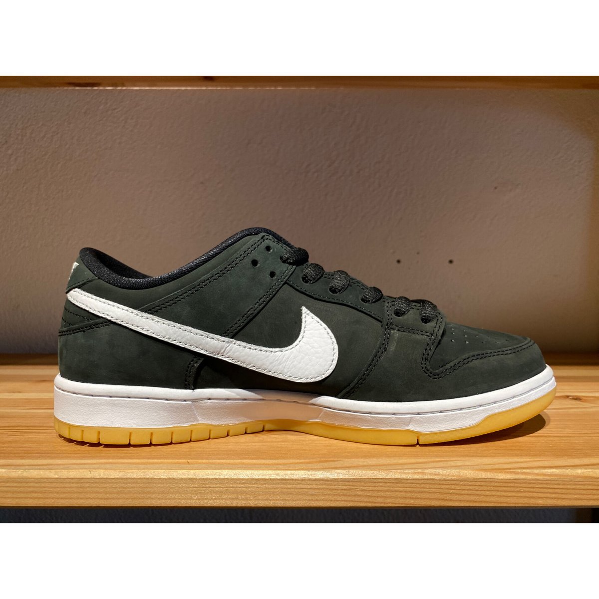ナイキSB ダンクLOW PRO ガムソール fit=scale-down,w=1200