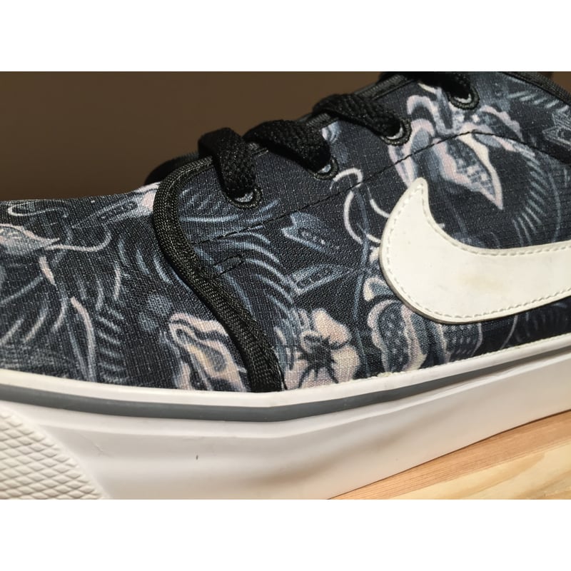 USED】NIKE TOKI LOW TXT PRINT | 9H9H NAHANAHA