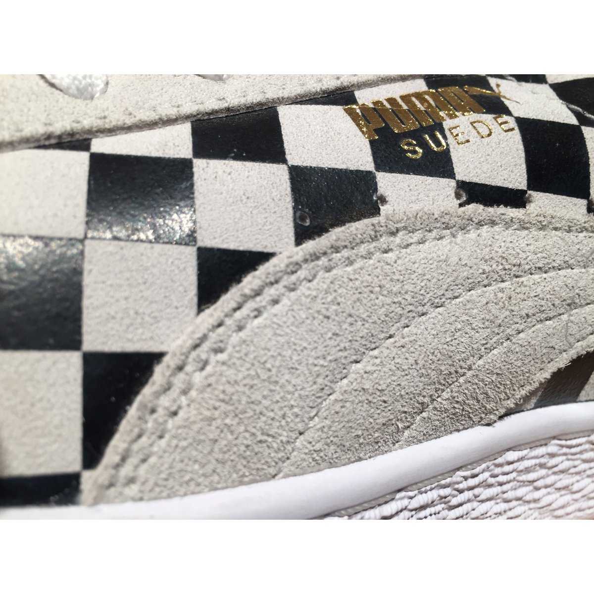 X-girlコラボ　PUMA スエードスニーカー X-girl（エックスガール）の「SUEDE X-GIRL（スニーカー）」 - WEAR