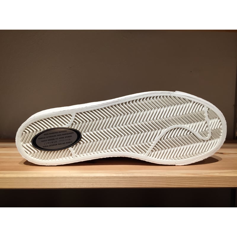 希少品 NIKE × Supreme バスケットボールシューズ TMBL134【DADA BASKET LINE】P.E.D SUPREME 【黒/赤・RBG