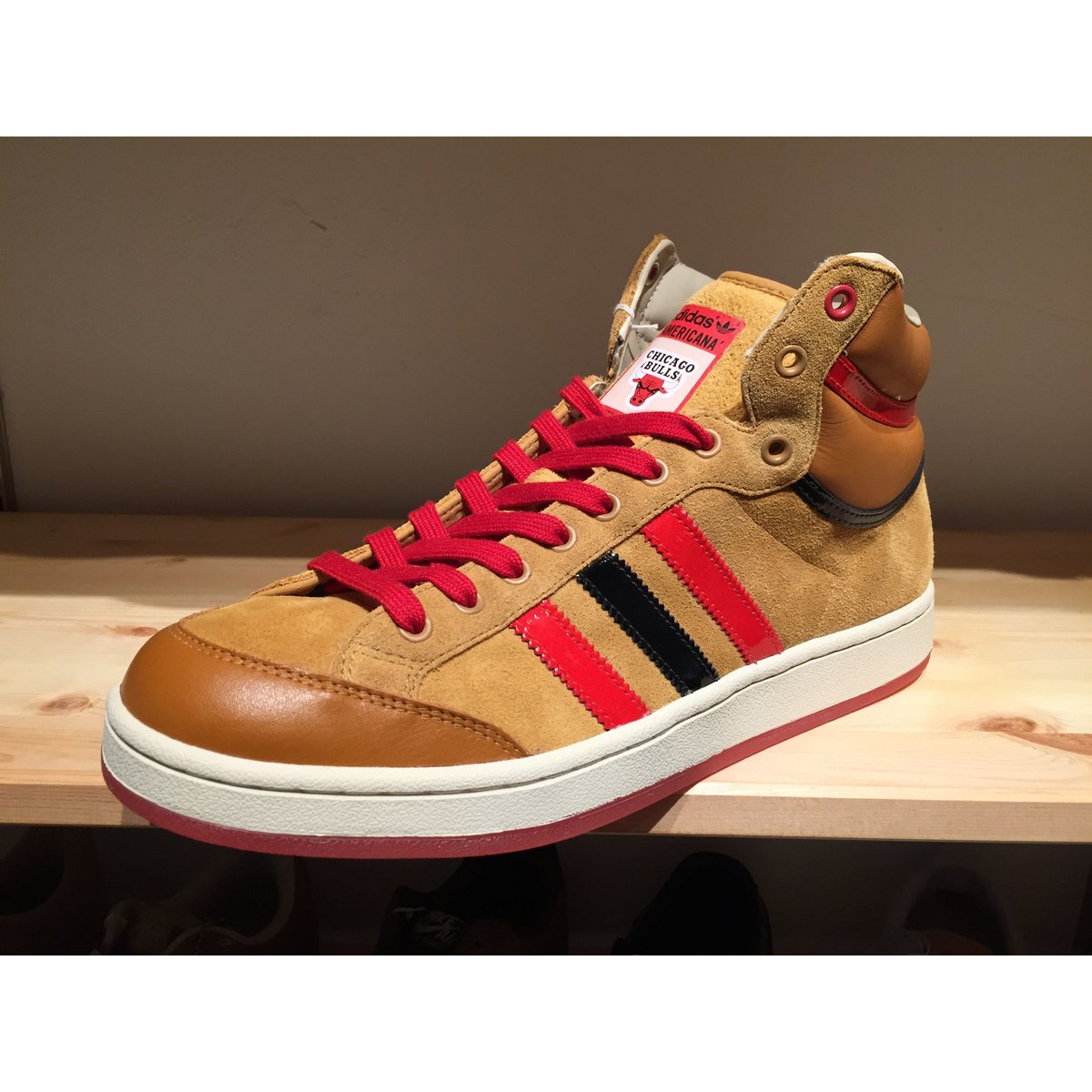 ☆CHICAGO BULLSコラボ - ADIDAS AMERICANA M NBA | 9H