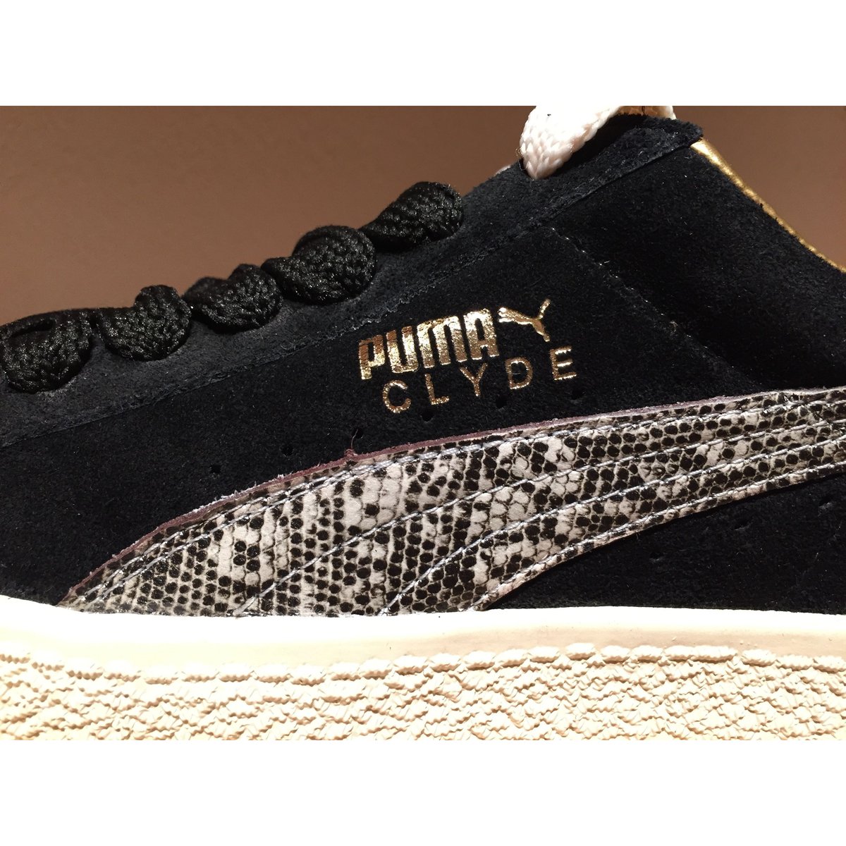 ☆SOLEBOXコラボ ・世界558足限定 - PUMA SOLEBOX CLYDE | 9H
