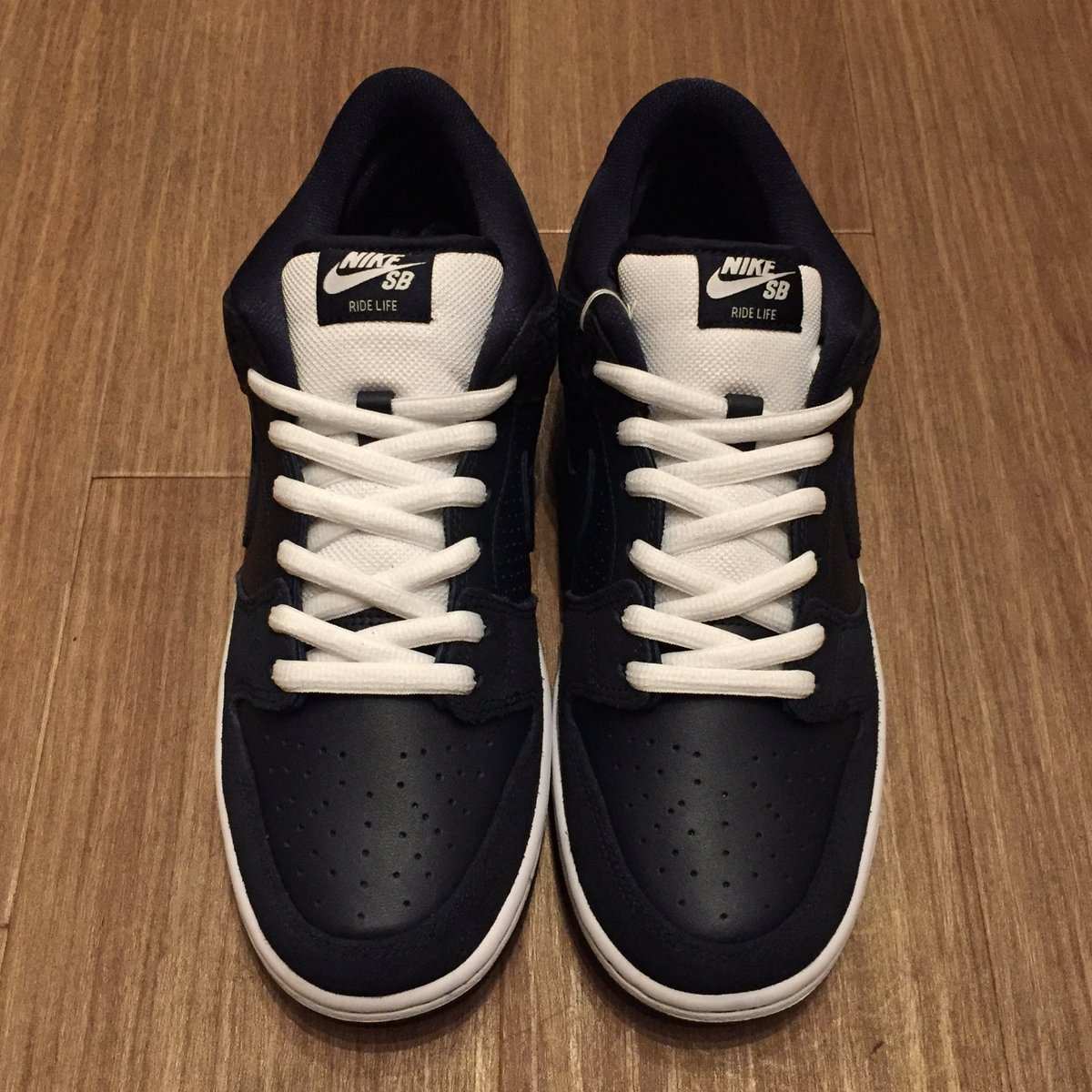 ムラサキスポーツ別注 NIKE SB DUNK LOW TRD MURASAKI Nike SB Dunk Low のムラサキスポーツ別注モデル “Road To Tokyo
