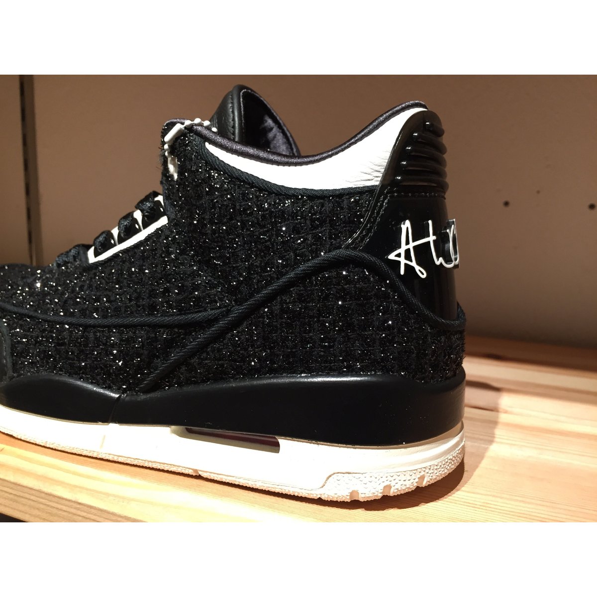 ☆日本未発売・VOGUEコラボ - NIKE W AIR JORDAN 3 RTR SE AW...