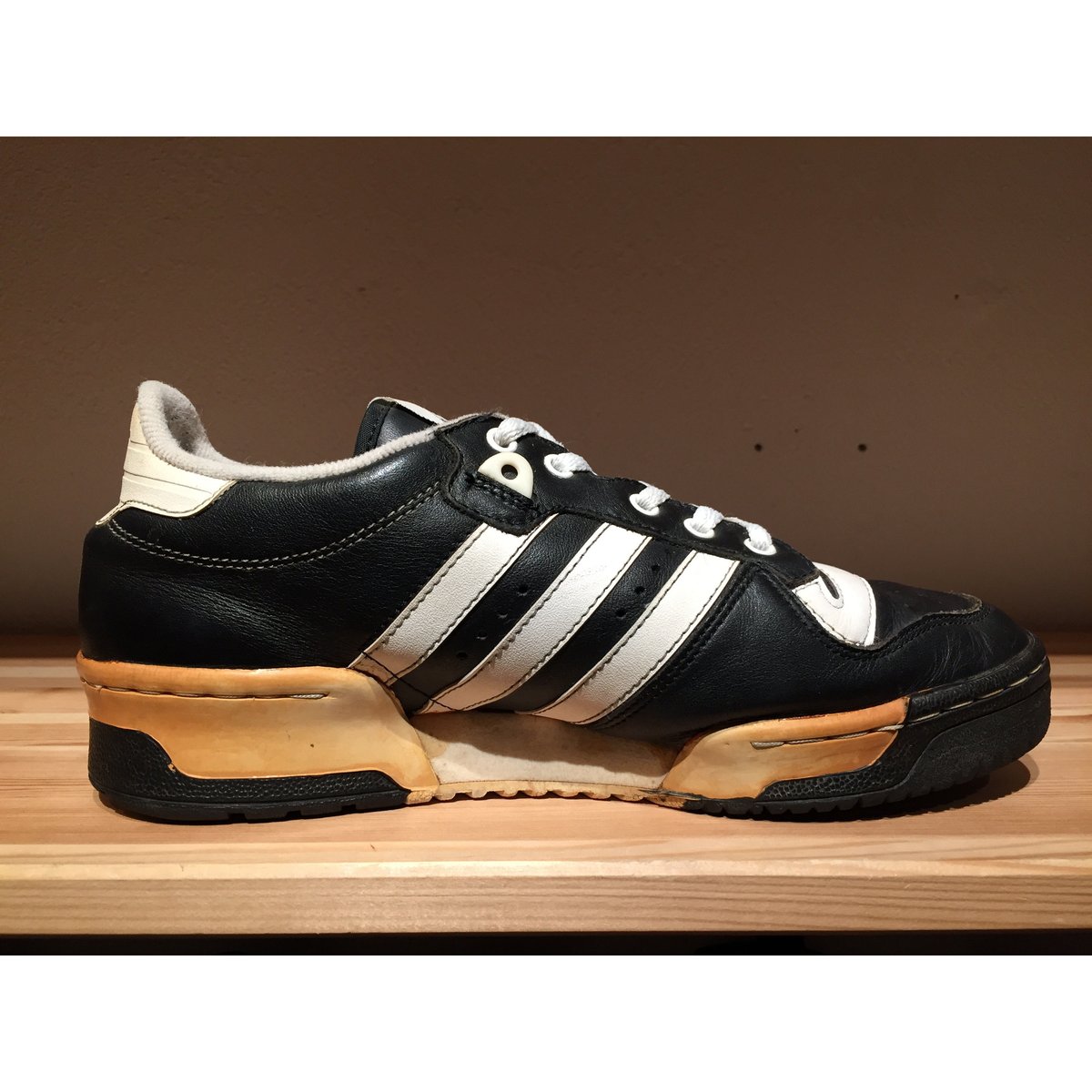 ☆1980's LATE -【VINTAGE】【USED】ADIDAS RIVALRY LO
