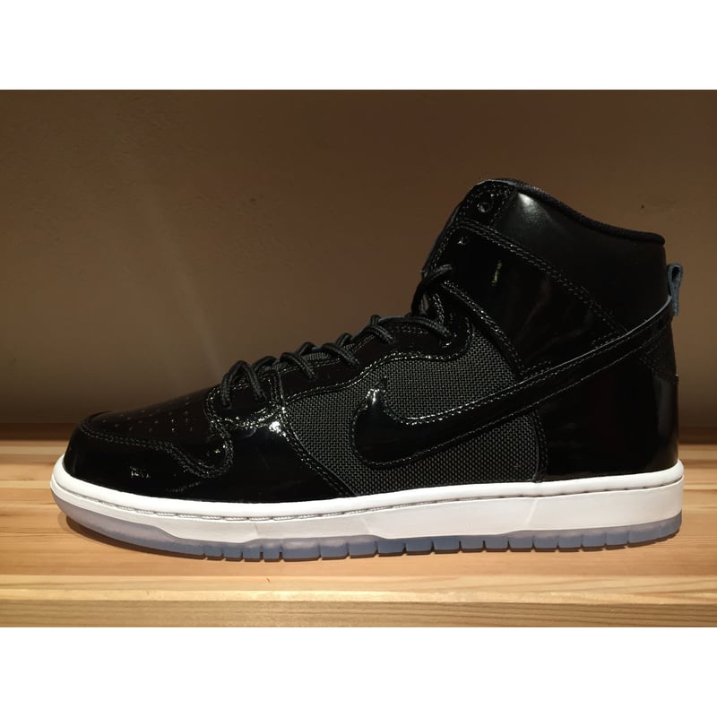 n*9様 NIKE SB 箱×2 ①us9.0 US9】 NIKE SB DUNK LOW PRO SB MEDICOM 1 304292-142 【DS】 In the