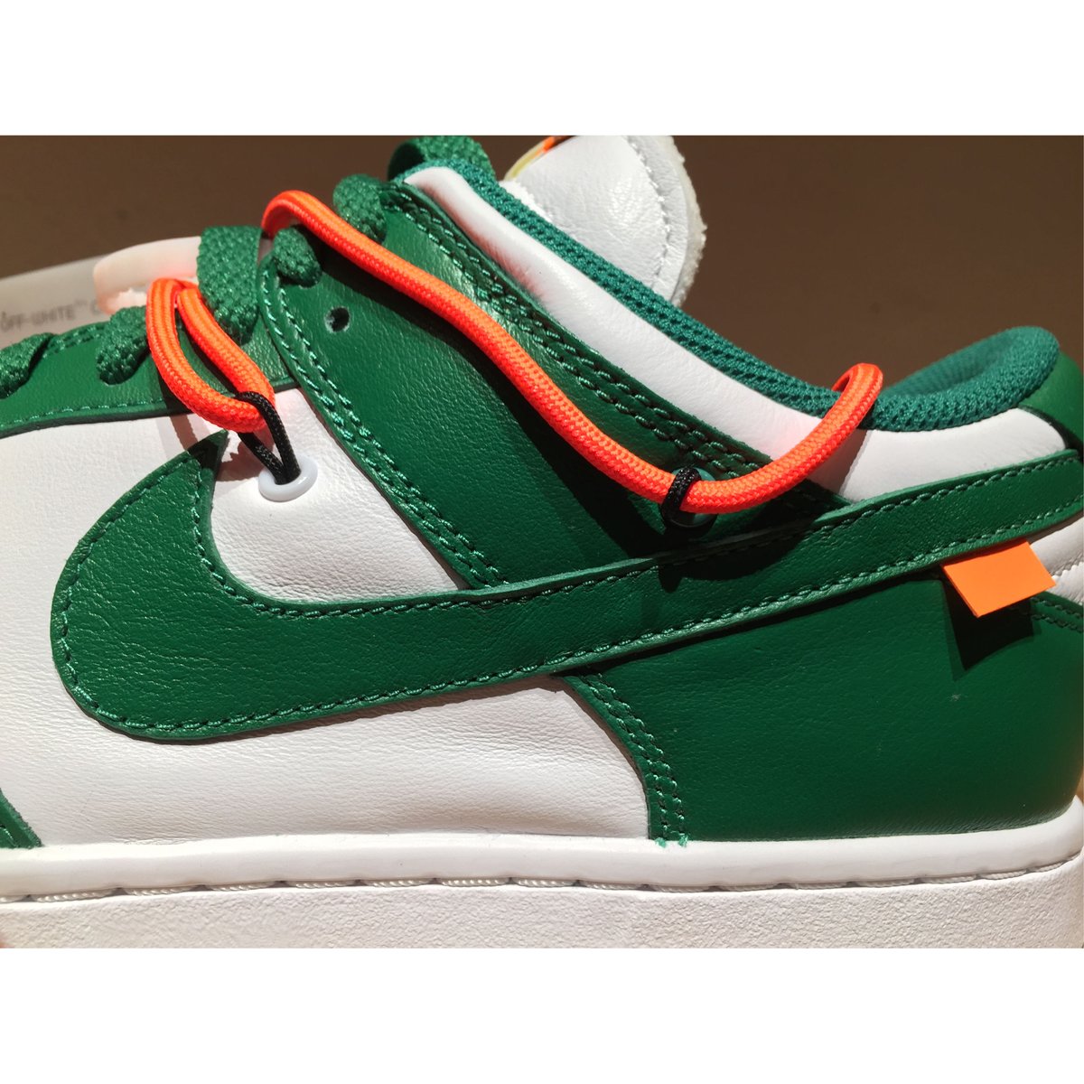 ☆OFFWHITEコラボ - NIKE DUNK LOW LTHR / OW | 9H9H N