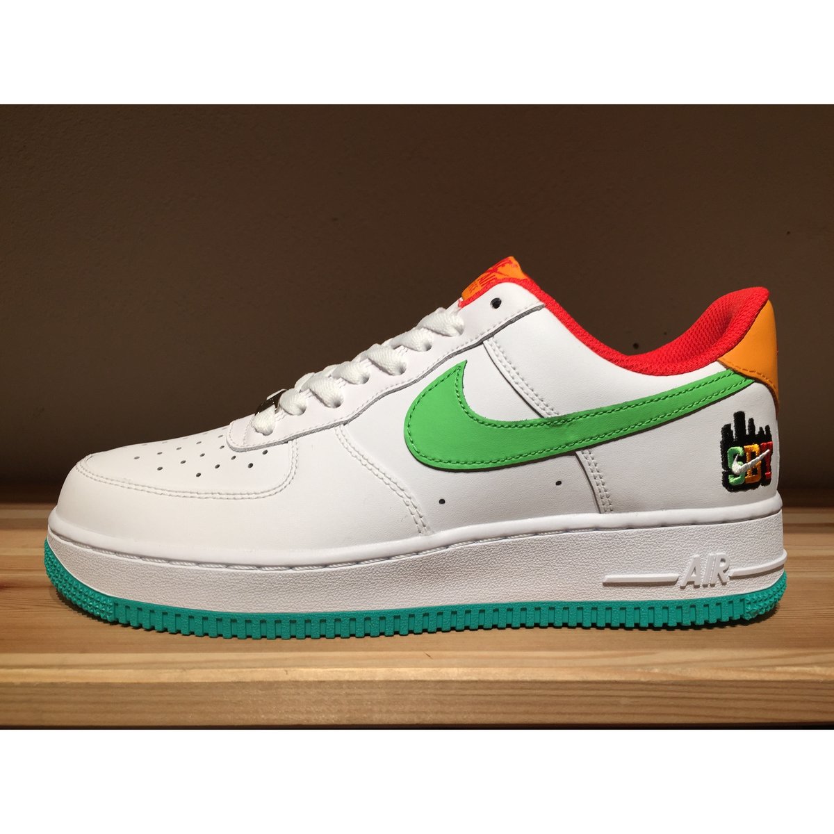 ☆海外未発売 - NIKE AIR FORCE 1 '07 LE | 9H9H NAHANAHA