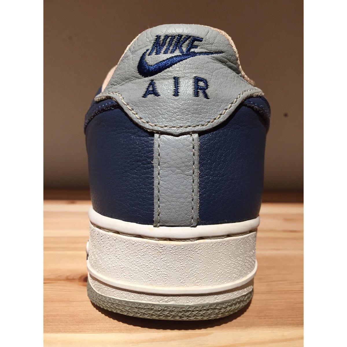 ☆atmosコラボ -【USED】NIKE AIR FORCE 1 LOW | 9H9H NA