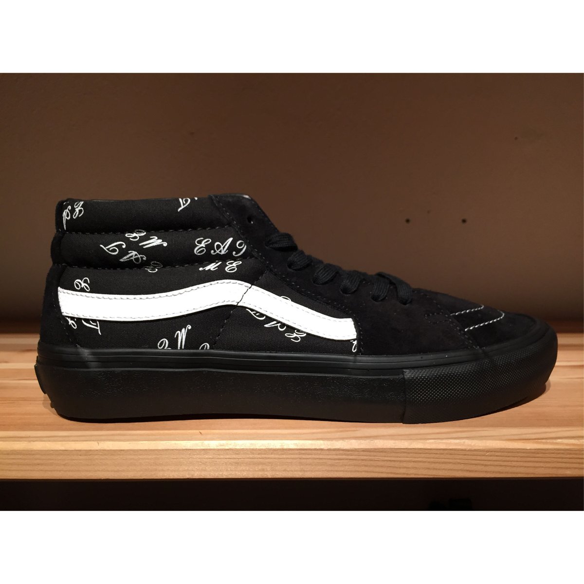 ☆SUPREMEコラボ - VANS SK8-MID PRO | 9H9H NAHANAHA