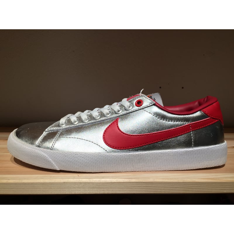 ナイキ　Nike CLOT x Tennis Classic AC TZ　貴重 ナイキ Nike CLOT x Tennis Classic AC TZ 貴重 Nike x CLOT