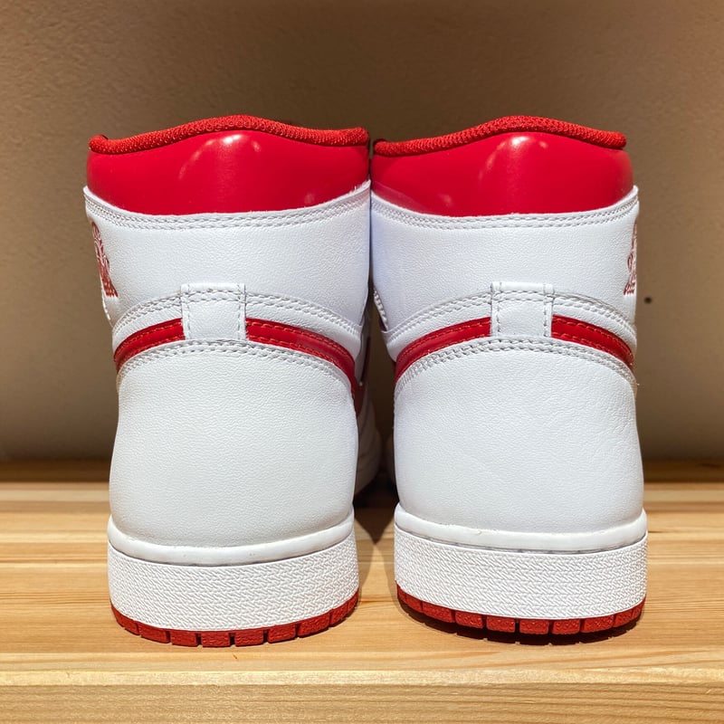 ☆METALLIC RED - NIKE AIR JORDAN 1 RETRO HIGH OG...