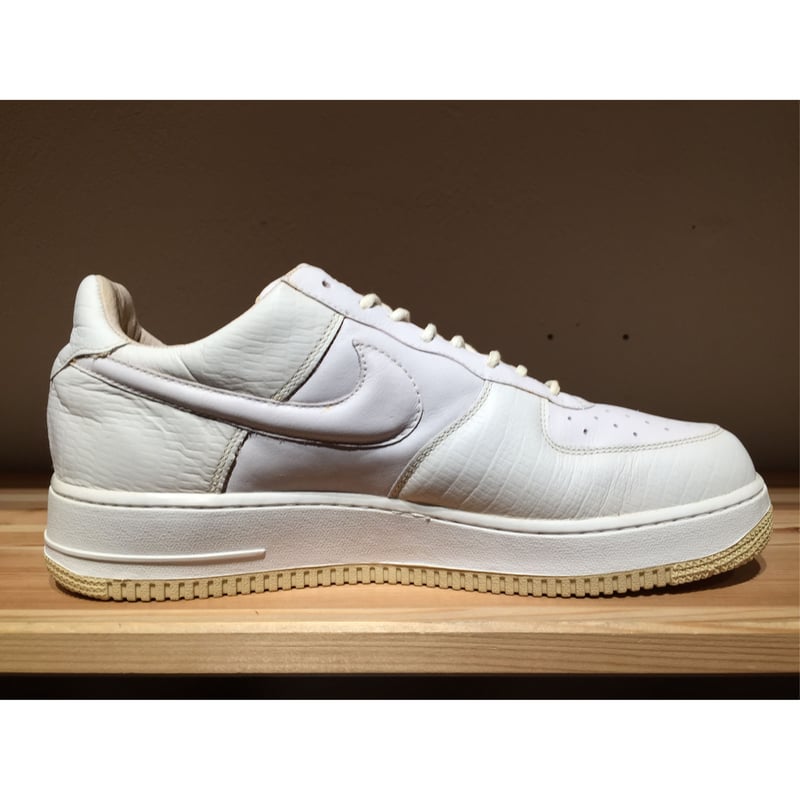 ☆イタリア製 -【USED】NIKE AIR FORCE 1 LUX | 9H9H NAHANAHA