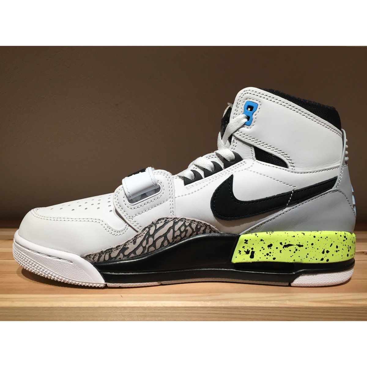 ☆JUST DONコラボ - NIKE AIR JORDAN LEGACY 312 NRG |