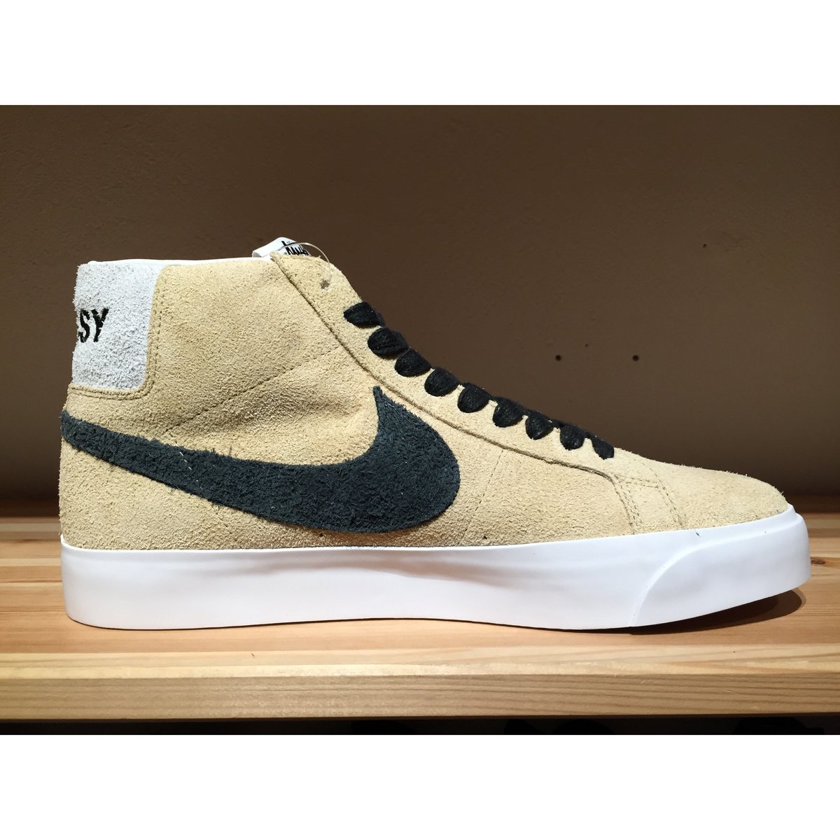 ☆STUSSYコラボ - NIKE SB ZOOM BLAZER MID QS | 9H9H