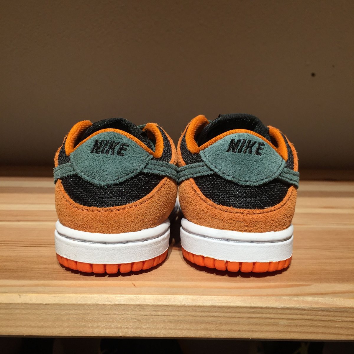 ☆UGLY DUCKLING PACK - NIKE DUNK LOW SP (TD) | 9 ☆UGLY DUCKLING PACK - NIKE DUNK LOW SP (TD) | 9