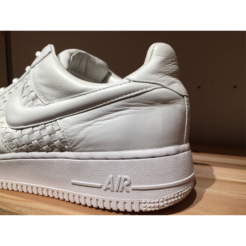 ☆イタリア製 -【USED】NIKE AIR FORCE 1 LUX | 9H9H NAHANAHA
