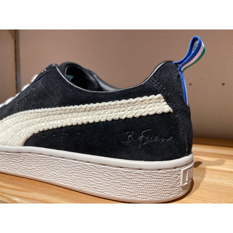 【非売品】PUMA SUEDE ビッグスニーカー 箱付き ☆BIG SEANコラボ - PUMA SUEDE BLACK WHITE BIG SEAN